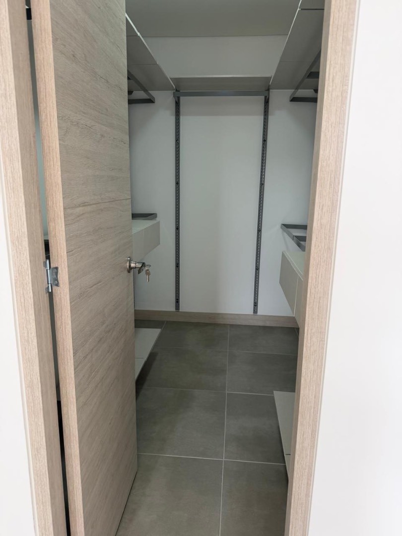 Apartamento en arriendo en El Tesoro, Medellín · foto 12 de 16