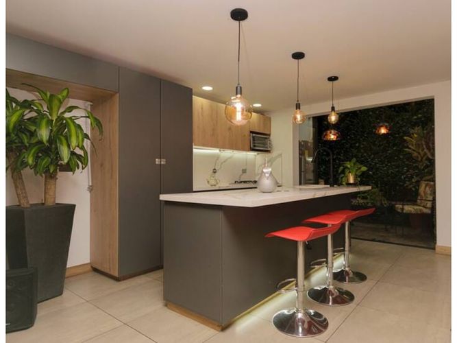 Casa de 4 alcobas en venta en Pantanillo, El Retiro, 220 m² · foto 4 de 14