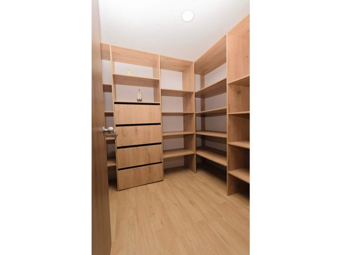 Casa de 4 alcobas en venta en Pantanillo, El Retiro, 220 m² · foto 10 de 14