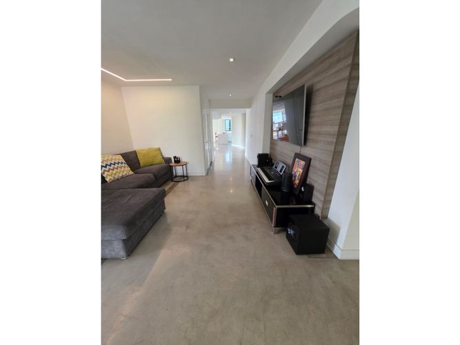 Apartamento de 4 alcobas en venta en El Poblado, Medellín, 256 m² · foto 21 de 24