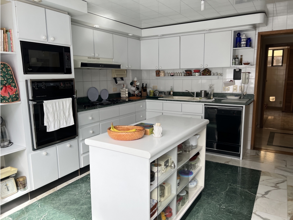Apartamento en venta en Cedritos, Bogotá · foto 11 de 24
