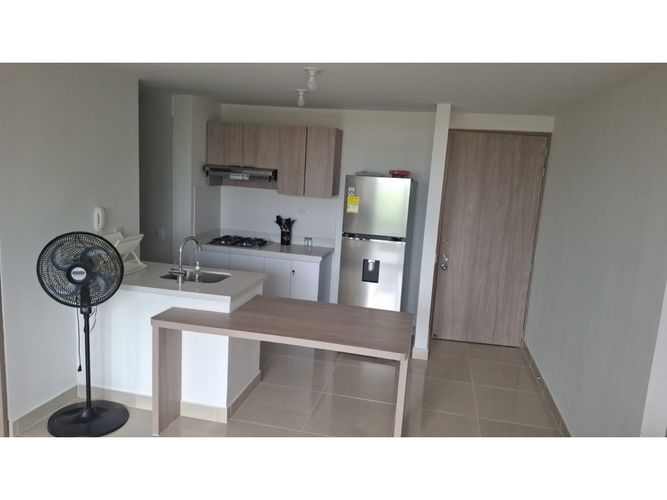 Apartamento de 3 alcobas en arriendo en Ricaurte, 67 m² · foto 3 de 24