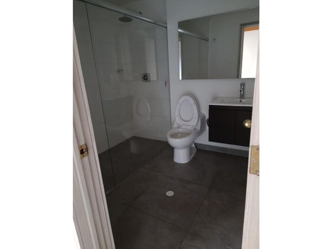 Apartamento de 3 alcobas en venta en Cedro Salazar, Bogotá, 206 m² · foto 21 de 24