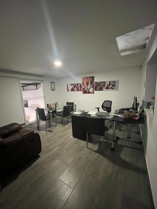 Oficina en venta en Pinares, Pereira, 400 m² · foto 3 de 9