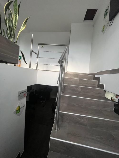 Oficina en venta en Pinares, Pereira, 400 m² · foto 5 de 9