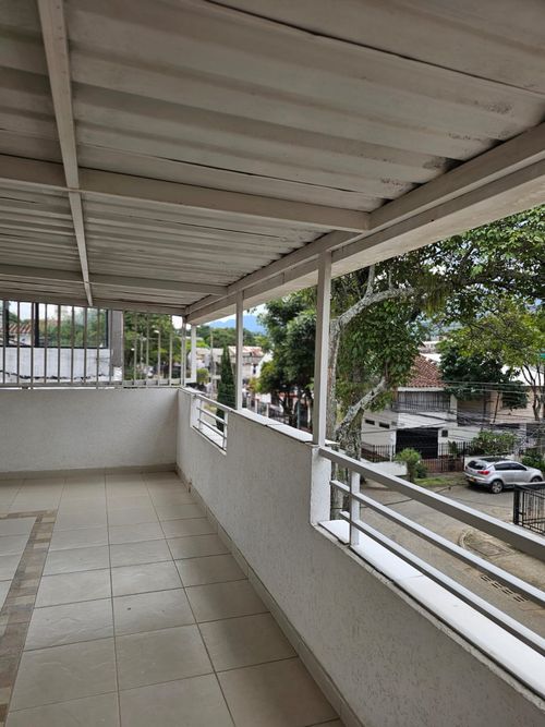 Casa de 4 alcobas en venta en Nueva Tequendama, Cali, 240 m² · foto 12 de 13