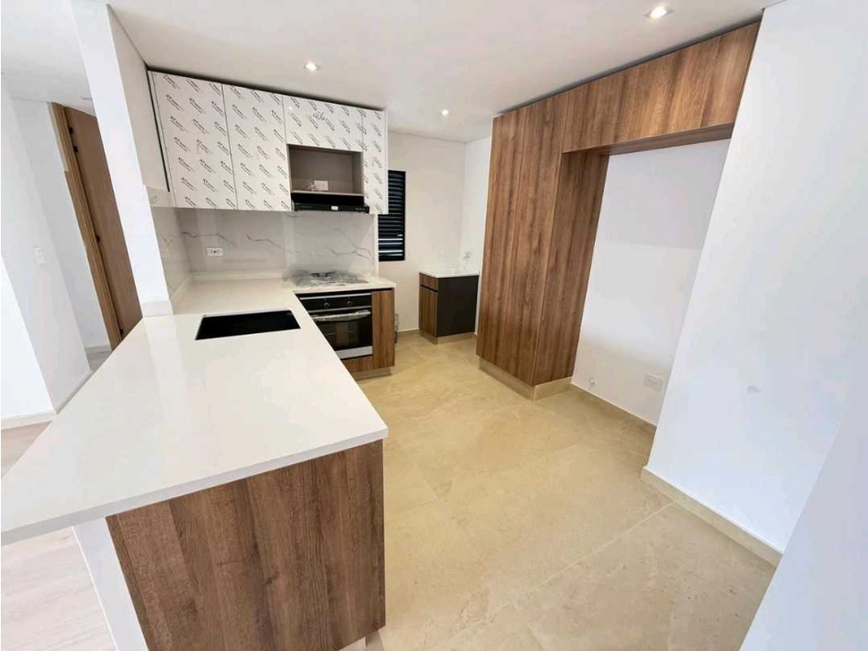 Apartamento en venta en Cedritos, Bogotá · foto 16 de 24