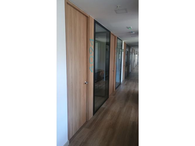Oficina en venta en Cuarta Brigada, Medellín, 7 m² · foto 2 de 10