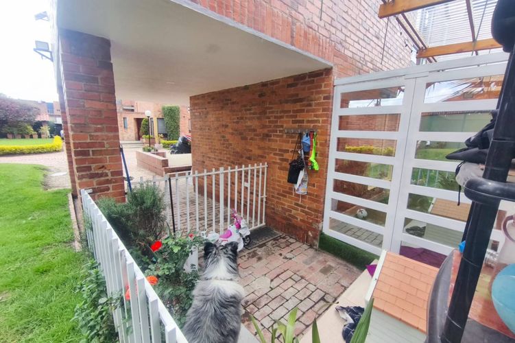 Casa de 4 alcobas en venta en San Jose De Bavaria, Bogotá, 350 m² · foto 8 de 24