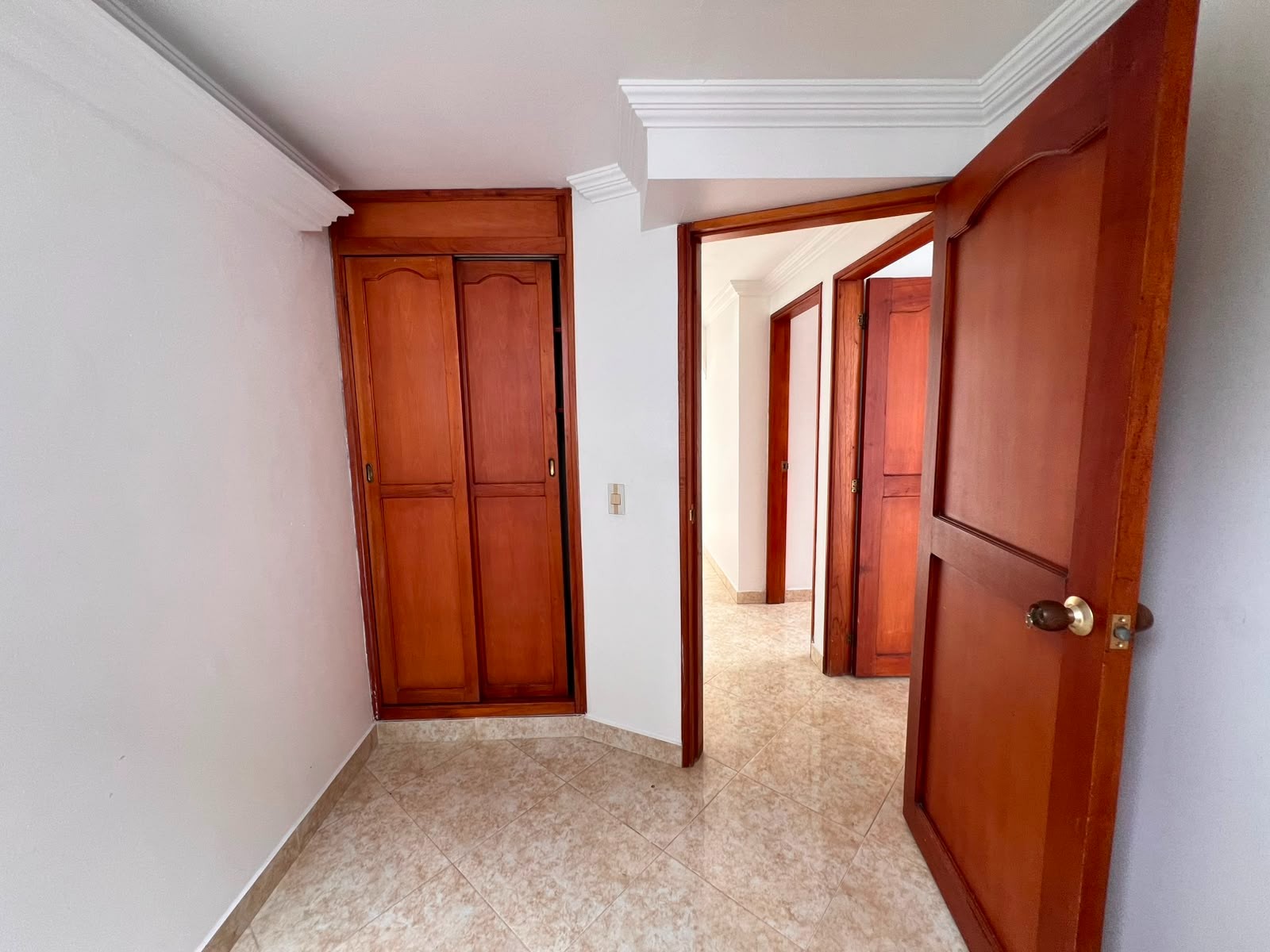 Apartamento en arriendo en El Poblado, Medellín · foto 6 de 11
