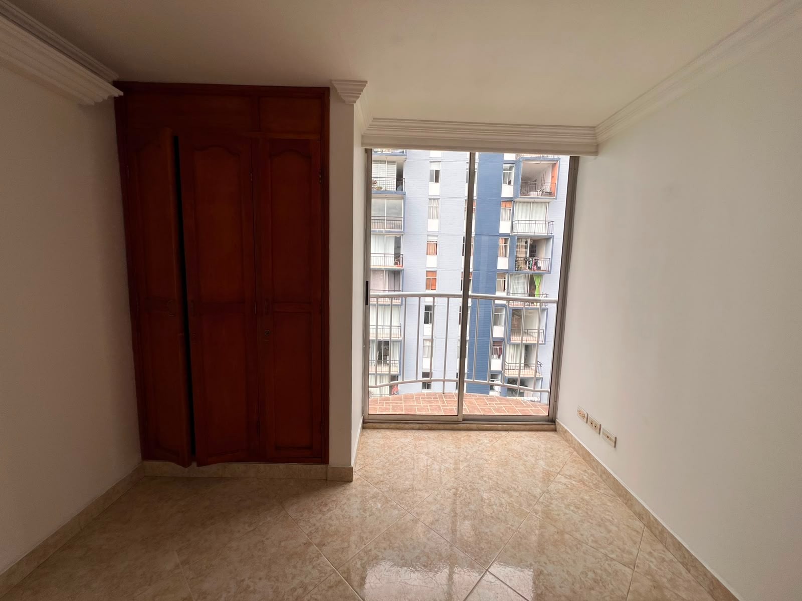 Apartamento en arriendo en El Poblado, Medellín · foto 9 de 11