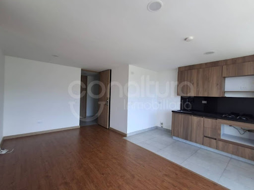 Apartamento en venta en Suramérica, La Estrella · foto 5 de 24