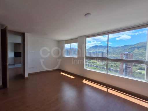 Apartamento en venta en Suramérica, La Estrella · foto 9 de 24