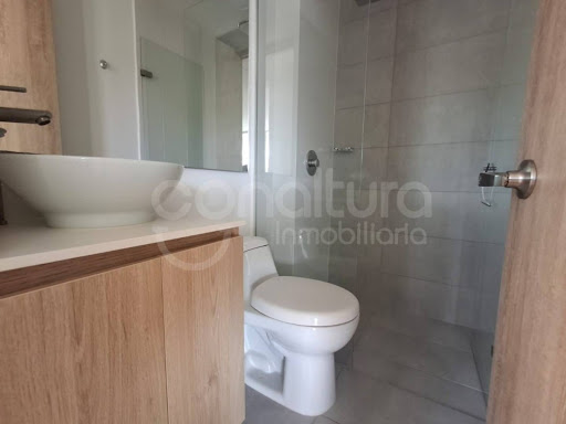 Apartamento en venta en Suramérica, La Estrella · foto 18 de 24