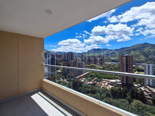 Apartamento en venta en Suramérica, La Estrella · foto 23 de 24