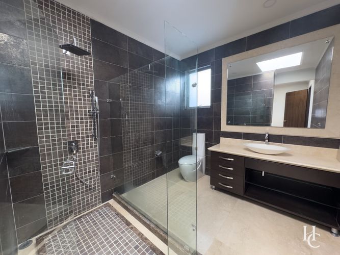 Casa de 6 alcobas en venta en Guaymaral, Bogotá, 1620 m² · foto 24 de 24