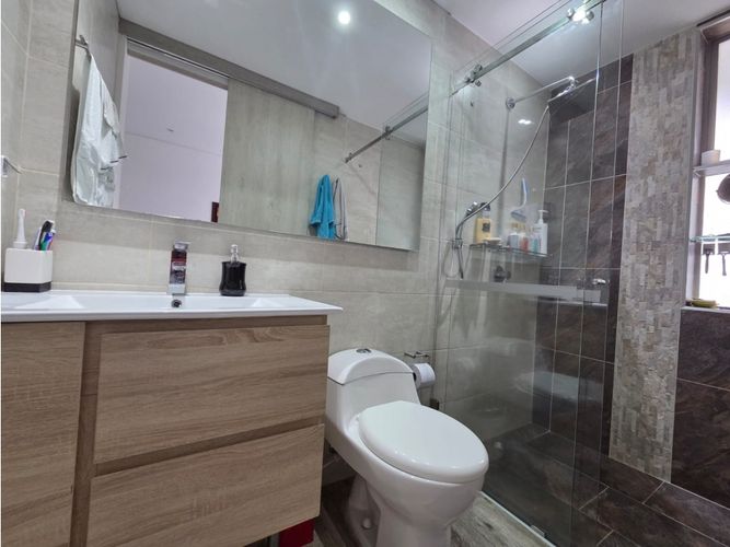 Casa de 4 alcobas en venta en Rionegro, 230 m² · foto 16 de 22