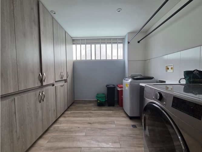 Casa de 4 alcobas en venta en Rionegro, 230 m² · foto 19 de 22