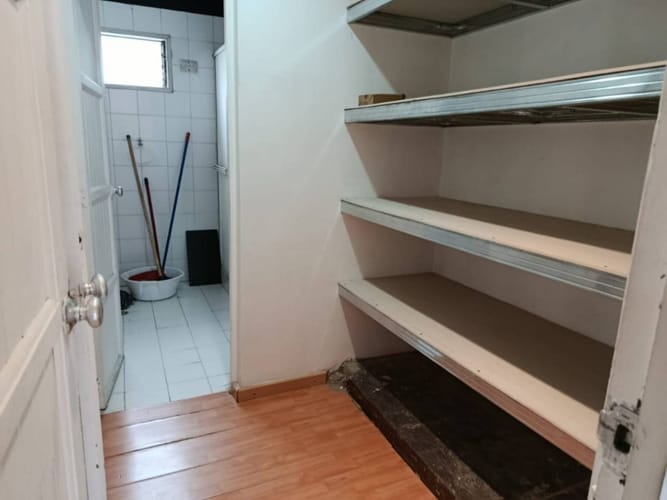 Local en arriendo en Patio Bonito, Medellín, 250 m² · foto 13 de 16