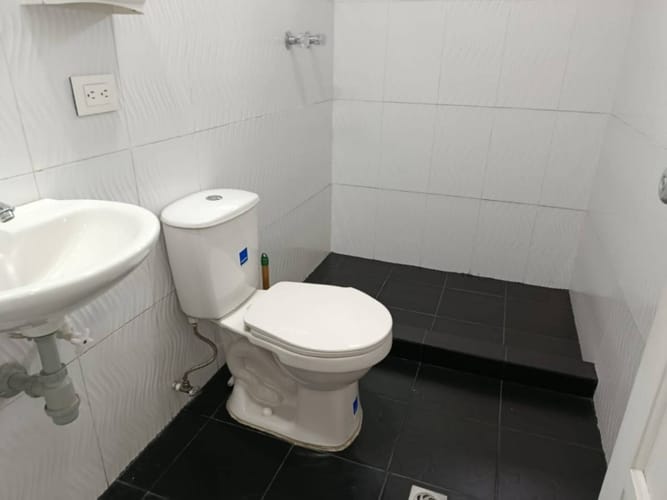 Local en arriendo en Patio Bonito, Medellín, 250 m² · foto 14 de 16
