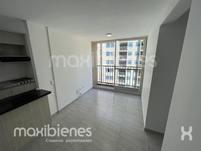 Apartamento de 3 alcobas en arriendo en Machado, Copacabana, 57 m² · foto 2 de 14