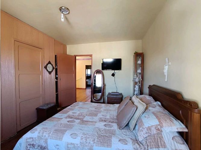 Casa de 6 alcobas en venta en La Estrella, Manizales, 258 m² · foto 4 de 16