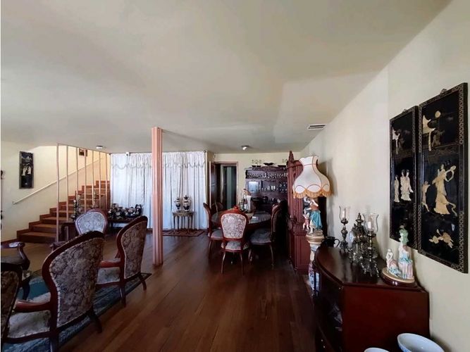 Casa de 6 alcobas en venta en La Estrella, Manizales, 258 m² · foto 9 de 16