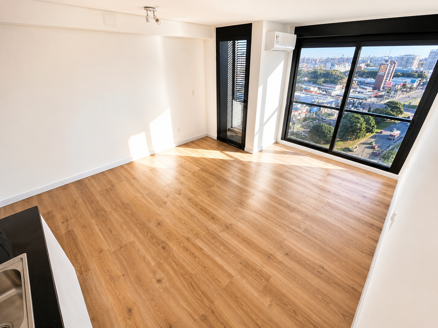 Alquiler Monoambiente en Malvín | Piso Alto | Amenities | Mascotas