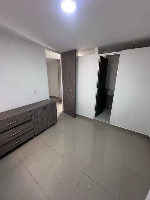 Edificio en venta en El Cedro, Cali, 921 m² · foto 11 de 22