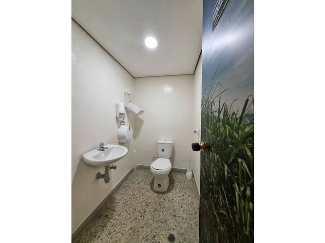 Oficina en venta en Villa Nueva, Medellín, 750 m² · foto 17 de 20