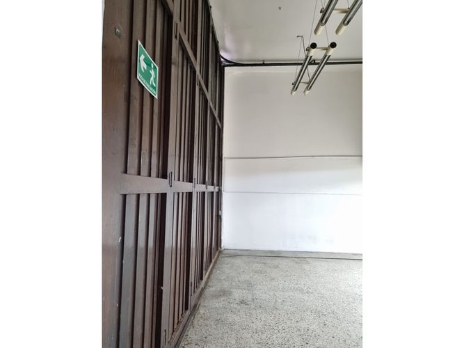 Oficina en venta en Villa Nueva, Medellín, 750 m² · foto 20 de 20