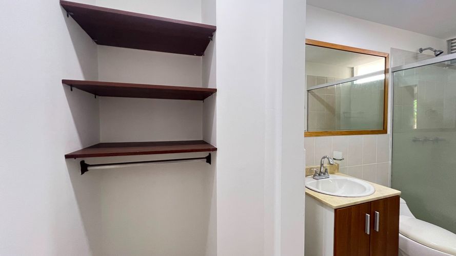 Apartamento de 2 alcobas en venta en San Antonio De Pereira, Rionegro, 74 m² · foto 16 de 24