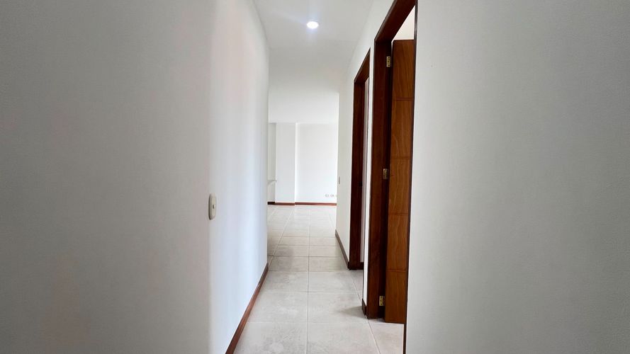 Apartamento de 2 alcobas en venta en San Antonio De Pereira, Rionegro, 74 m² · foto 23 de 24