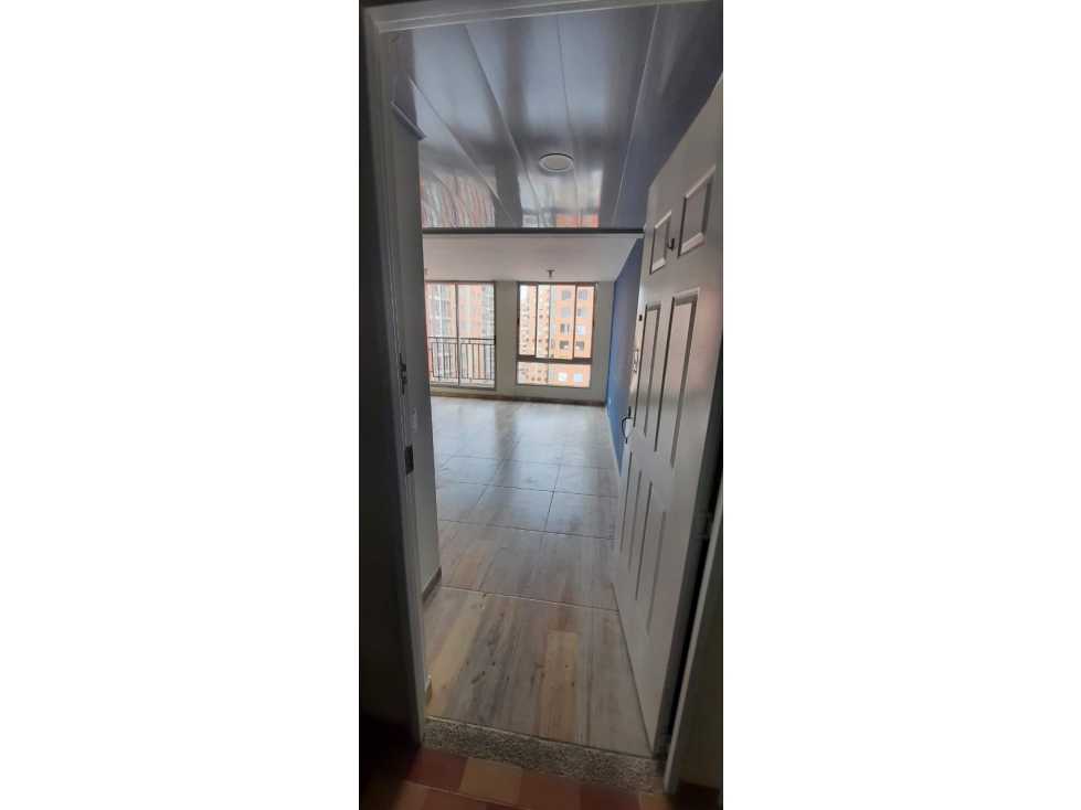 Apartamento en venta en La Prosperidad, Madrid 2