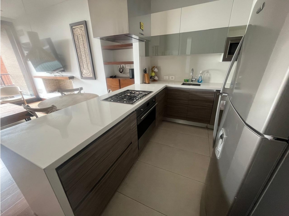 Apartamento en venta en Los Rosales, Bogotá · foto 4 de 21