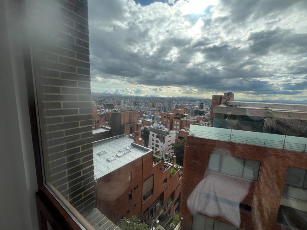 Apartamento en venta en Los Rosales, Bogotá · foto 8 de 21
