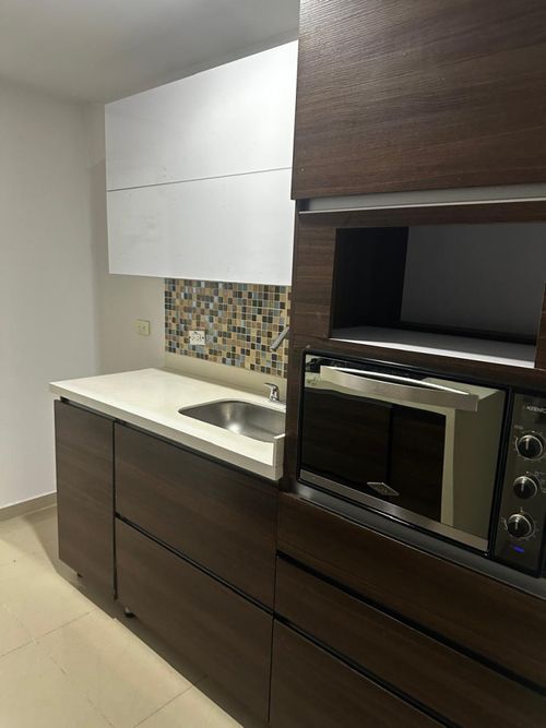 Apartamento de 3 alcobas en venta en Cabañas, Bello, 68 m² · foto 5 de 22