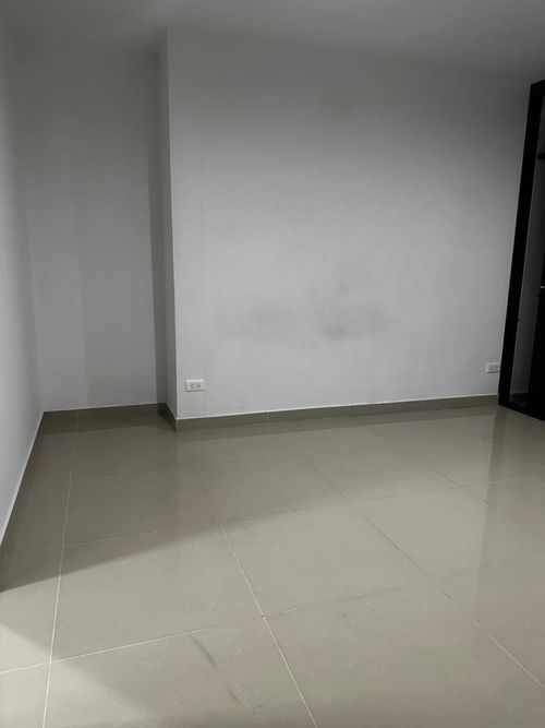Apartamento de 3 alcobas en venta en Cabañas, Bello, 68 m² · foto 11 de 22