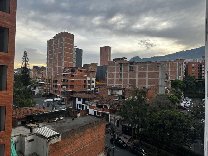 Apartamento de 3 alcobas en venta en Cabañas, Bello, 68 m² · foto 20 de 22