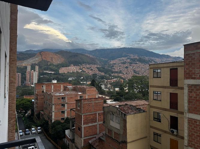 Apartamento de 3 alcobas en venta en Cabañas, Bello, 68 m² · foto 22 de 22