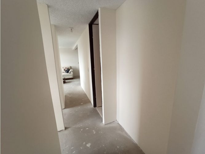 Apartamento de 3 alcobas en venta en La Prosperidad, Madrid, 58 m² · foto 11 de 24