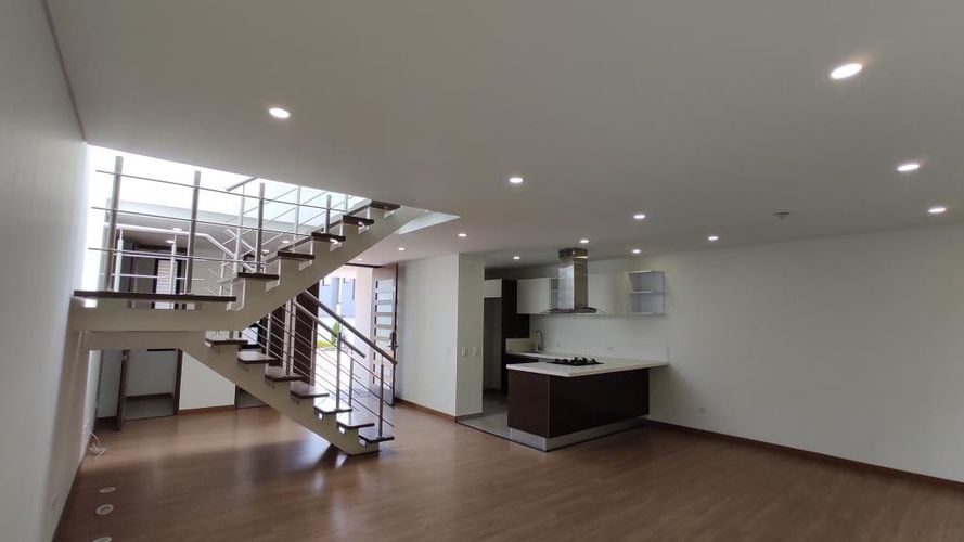 Casa de 3 alcobas en venta en Siberia, Cota, 259 m² · foto 9 de 24