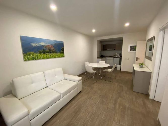 Edificio en venta en Versalles, Cali, 2000 m² · foto 10 de 24