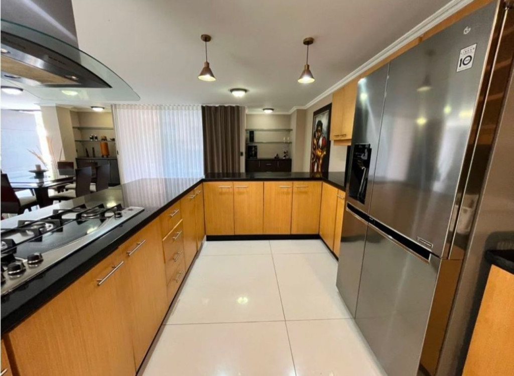 5BR House in Vereda san jose (700 m²) - 3