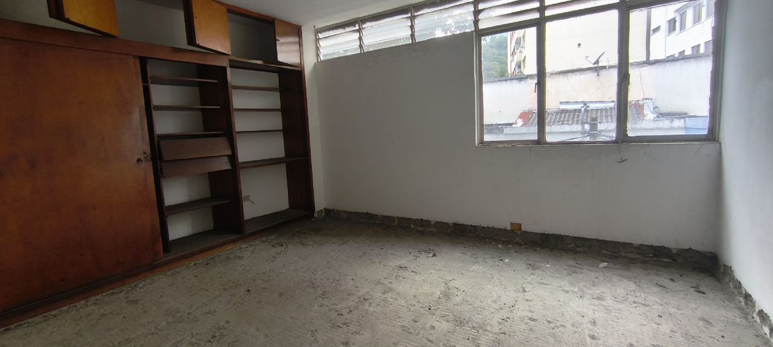 Edificio en venta en Centenario, Cali, 1200 m² · foto 11 de 23