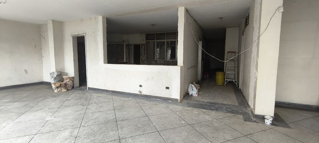 Edificio en venta en Centenario, Cali, 1200 m² · foto 13 de 23