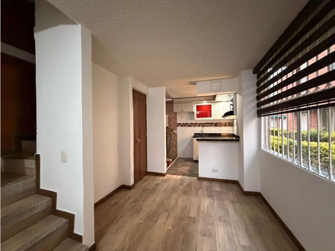Casa de 3 alcobas en venta en Condominio Campestre  Alhambra, Madrid, 71 m² · foto 4 de 24