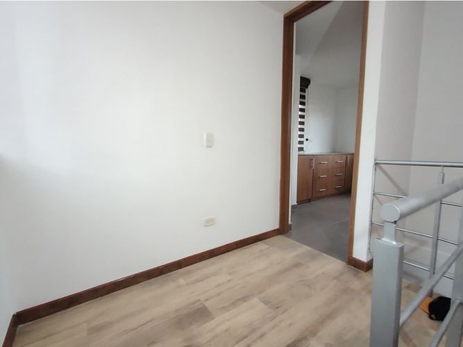 Casa de 3 alcobas en venta en Condominio Campestre  Alhambra, Madrid, 71 m² · foto 17 de 24