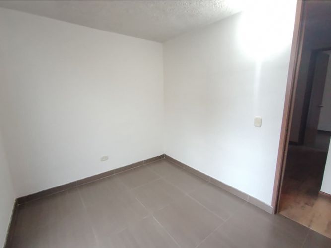 Casa de 3 alcobas en venta en Condominio Campestre  Alhambra, Madrid, 71 m² · foto 18 de 24