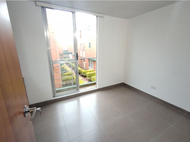 Casa de 3 alcobas en venta en Condominio Campestre  Alhambra, Madrid, 71 m² · foto 21 de 24